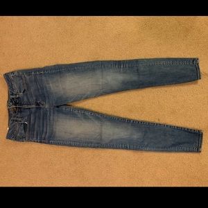 Size 6 R American Eagle Jeans